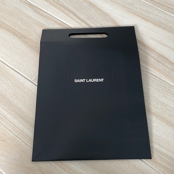 NEW SAINT LAURENT PAPER GIFT BAG - Picture 4 of 6